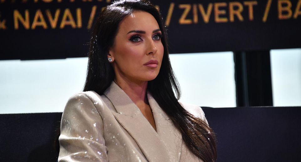 Певица Алсу после развода с Абрамовым заявила, что обладает большим терпением