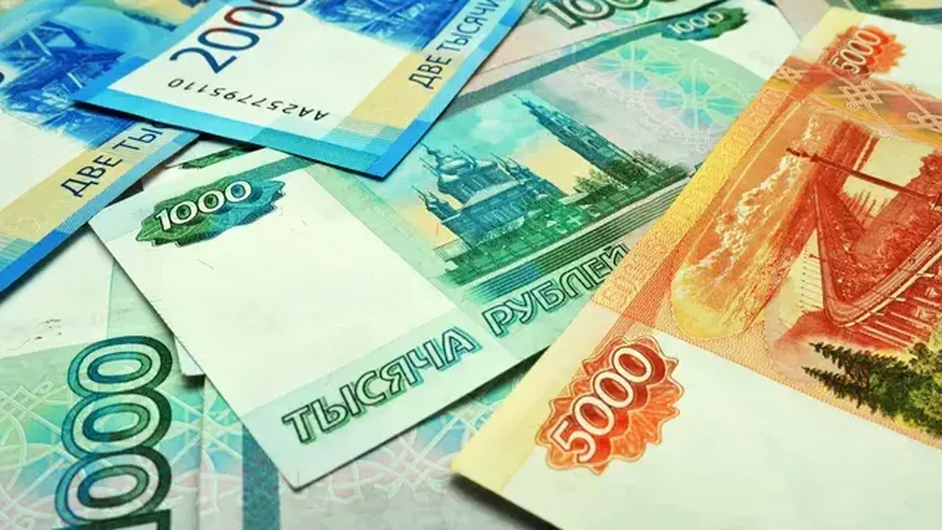 Пенсионерка забыла пакет с 1,4 млн рублей в кондитерской