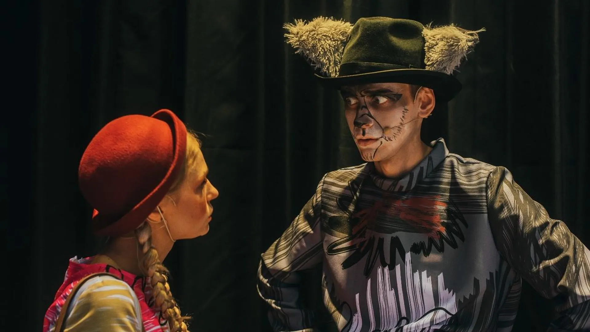 «Эти мелодии зовут петь и танцевать»: в Пушкино с аншлагом прошла премьера детского мюзикла про Красную Шапочку