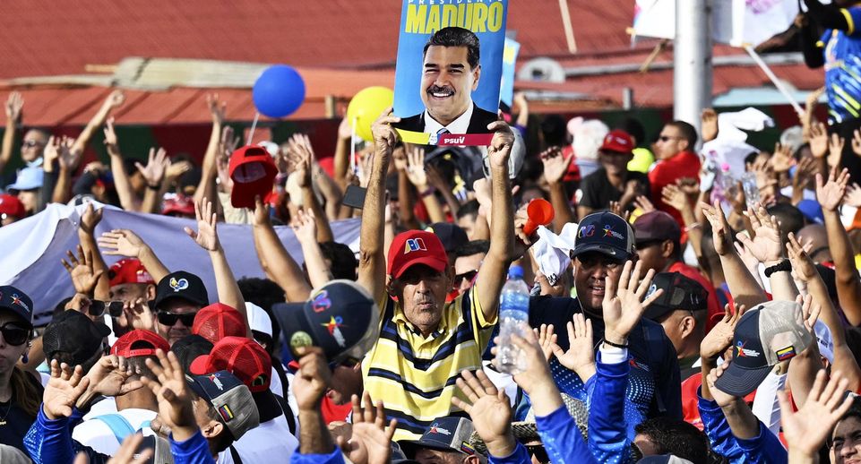 Профессор Мартынов не исключил риск гражданской войны в Венесуэле после выборов