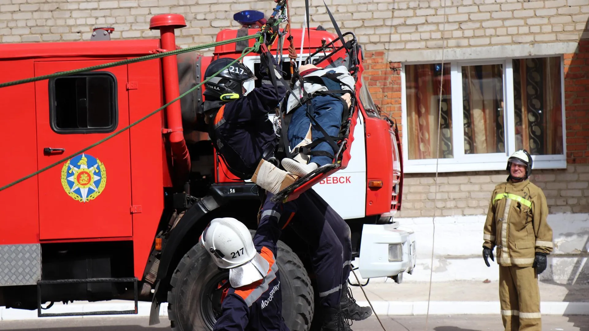 Пожарные учения прошли в авиационном колледже в Егорьевске