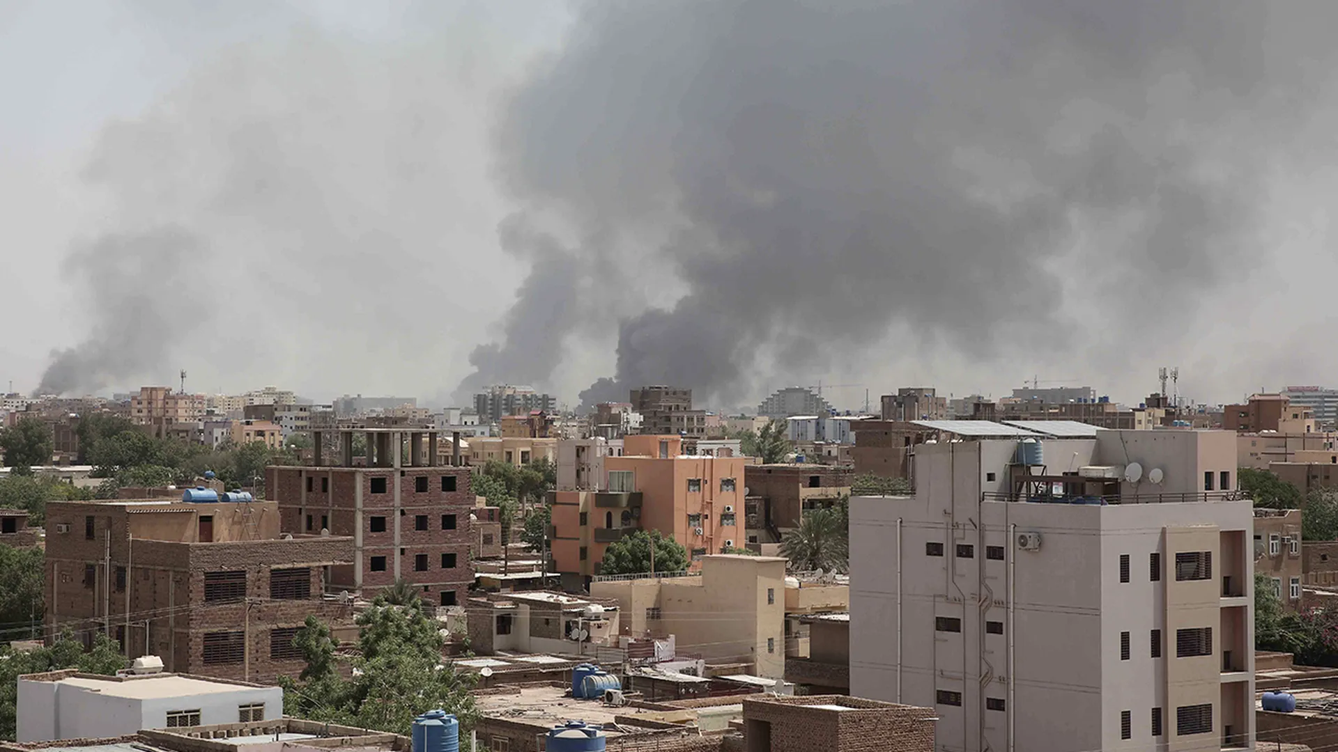 Политолог Костелянец: вооруженный конфликт в Судане может перерасти в гражданскую войну