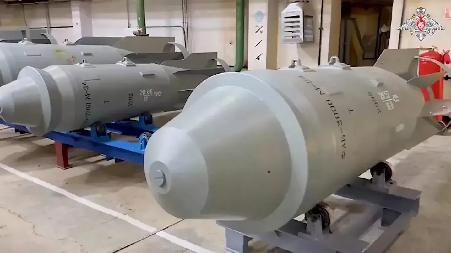 NI: бомбы ФАБ-3000 перегрузят воздушную оборону Украины