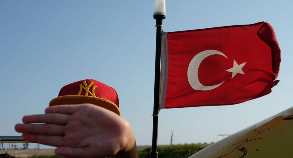 Экономист Задорнов: проблемы расчетов РФ с КНР и Турцией похожи на тромбоз