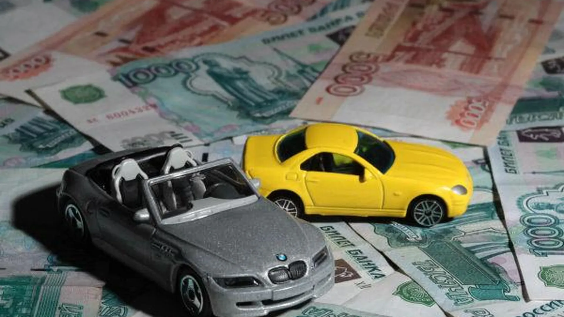 Сумма штрафов за парковку на газонах в области превысила 440 тысяч рублей