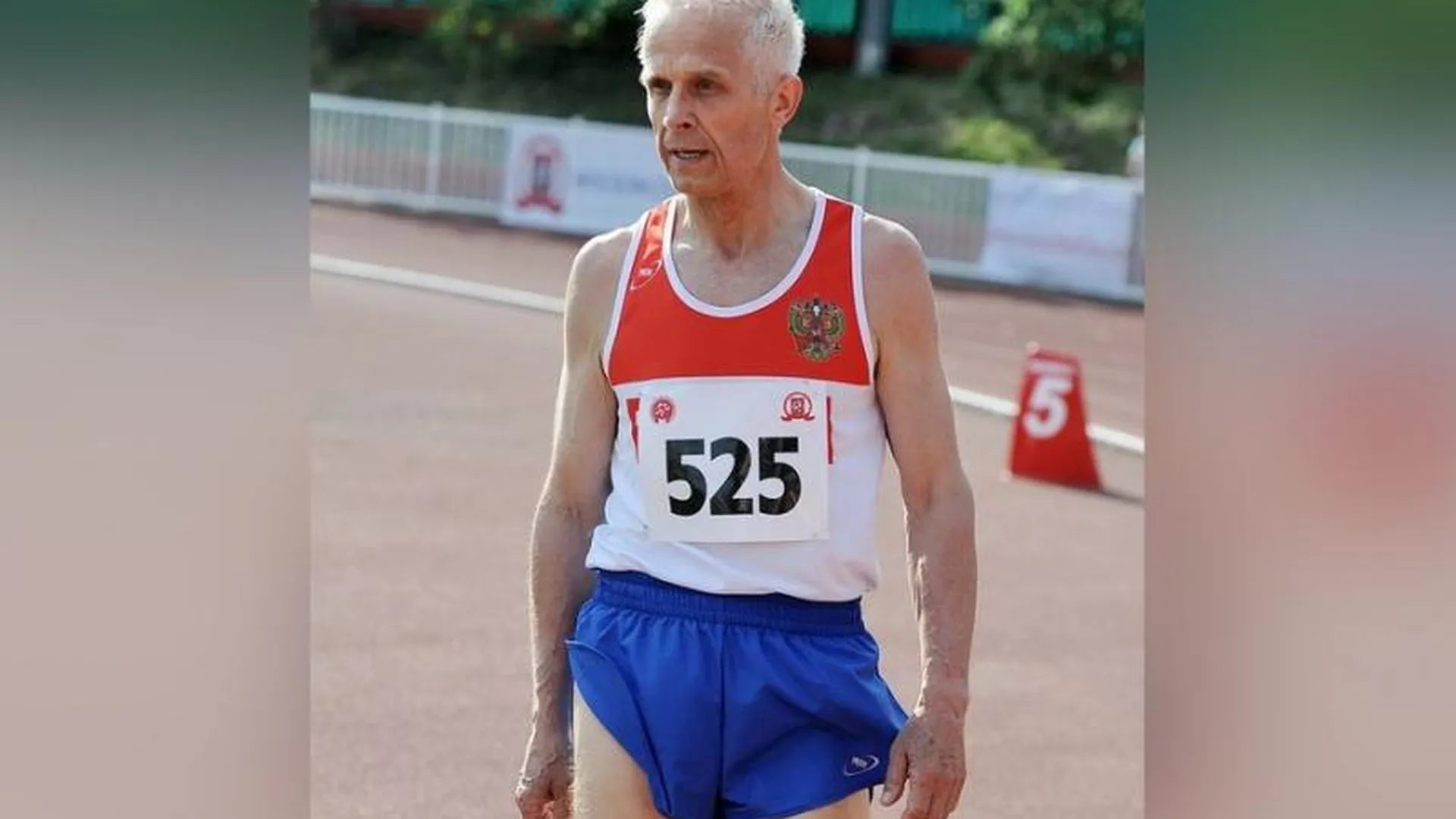 67-летний спортсмен из Вереи стал вторым на чемпионате России в беге на 100 м