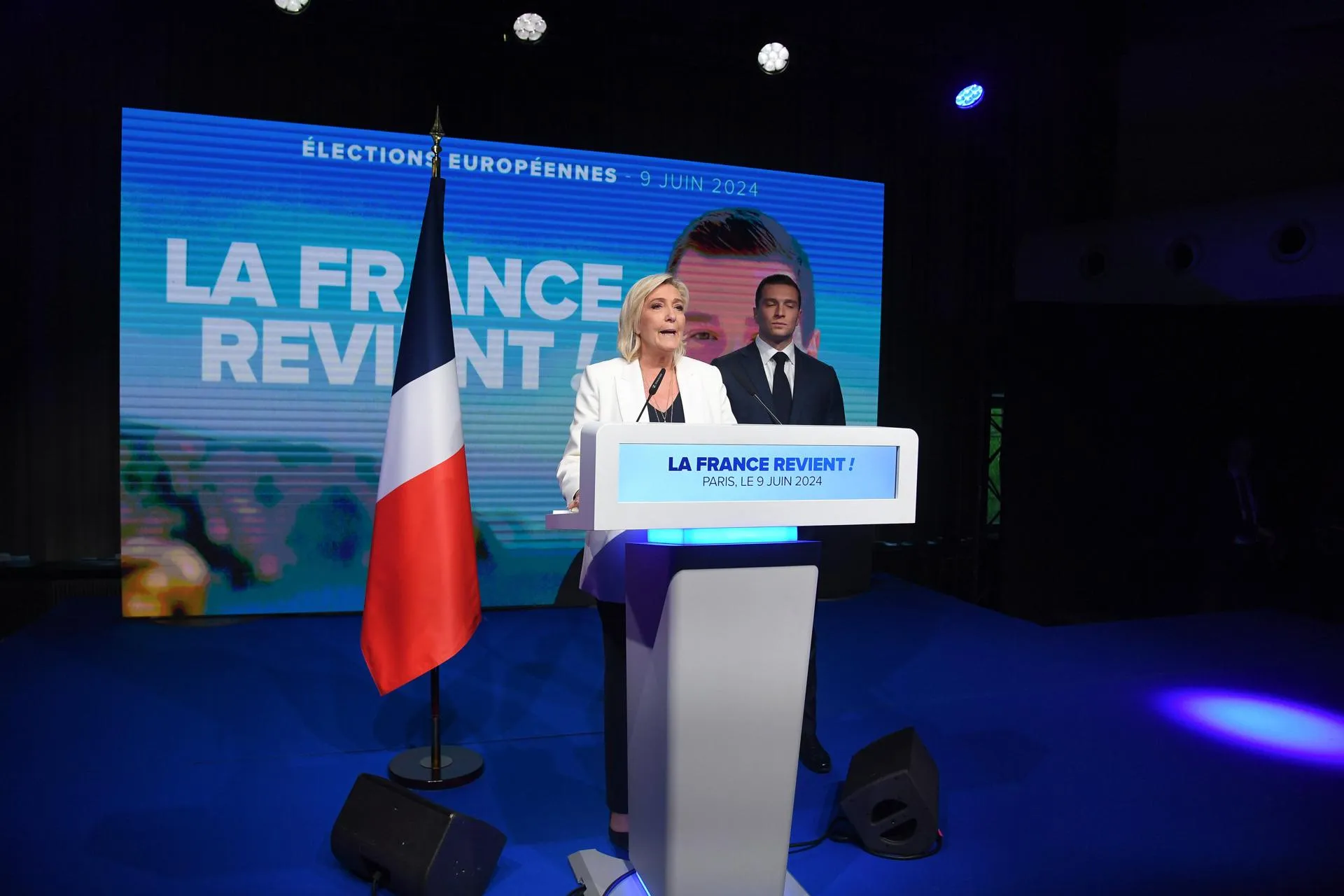 Марин Ле Пен отмечает триумф «Нацобъединения»