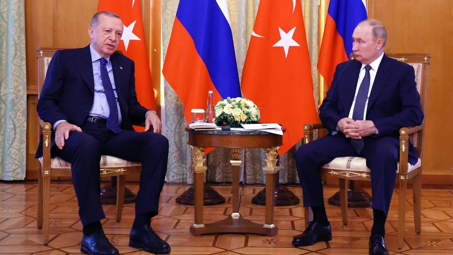 Президент Турции Реджеп Тайип Эрдоган
и президент России Владимир Путин. Фото РИА «Новости»