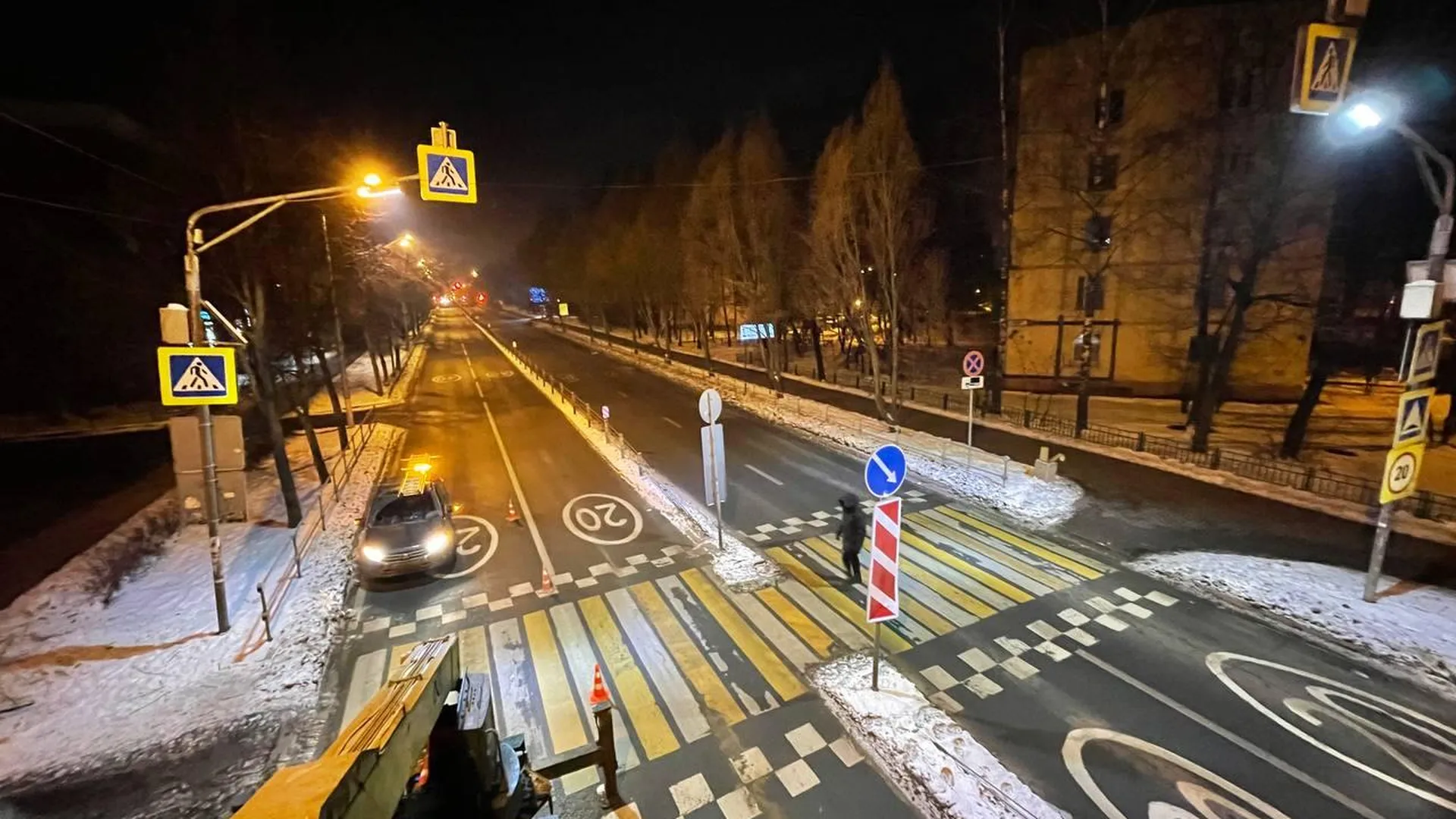 Подсветка появится еще на 50 пешеходных переходах Подмосковья к концу года
