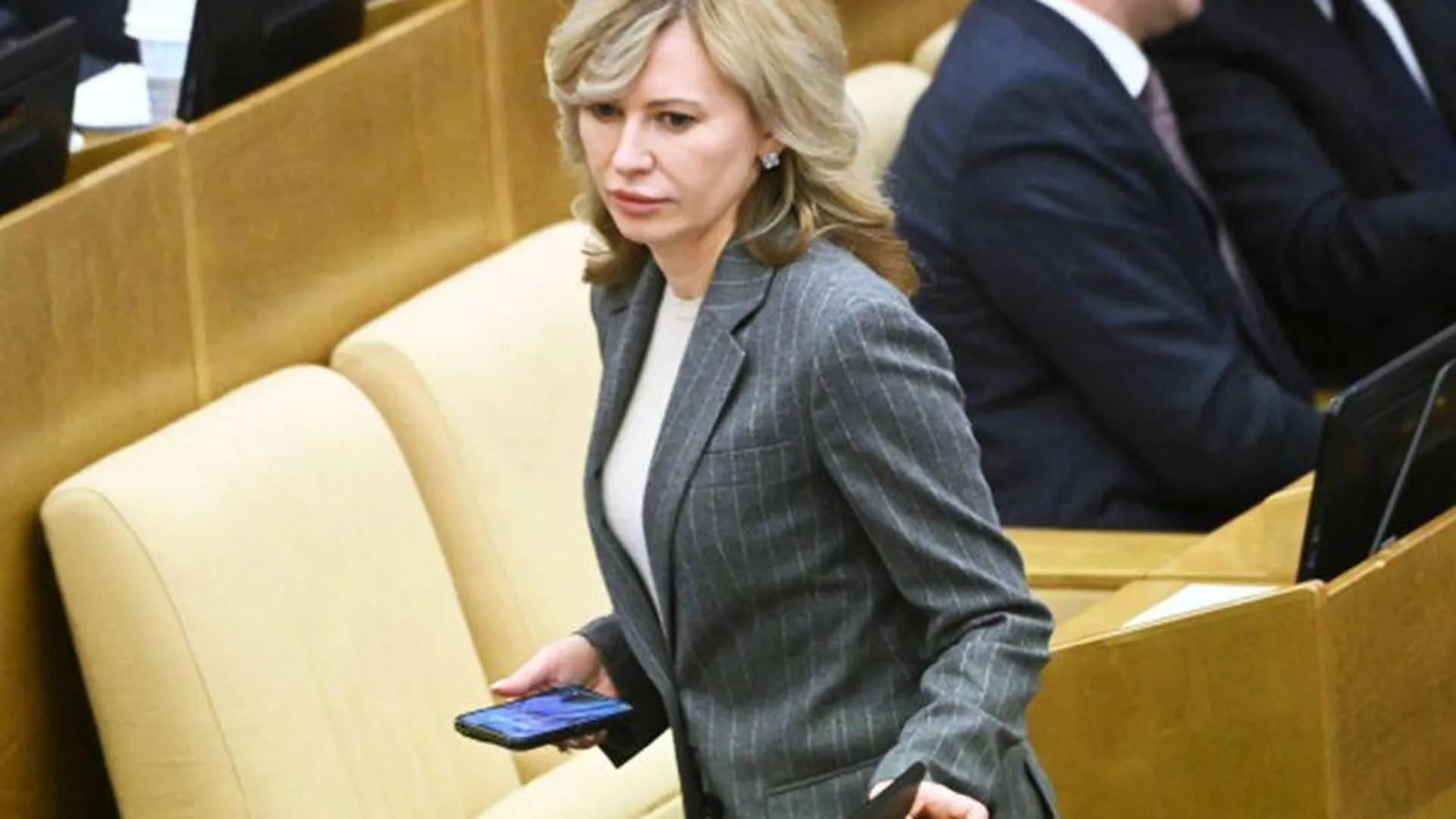 Депутат ГД Стенякина рассказала о новом способе поддержки жен участников СВО
