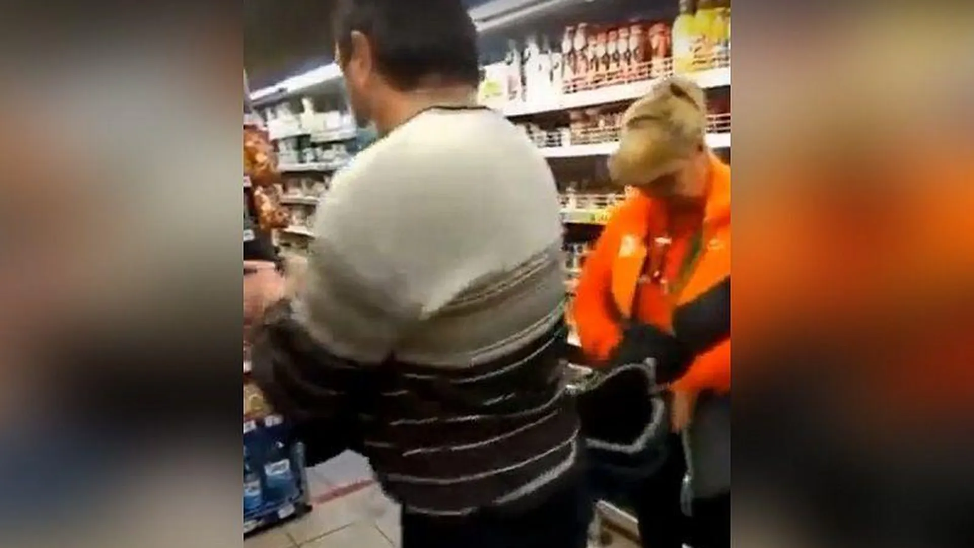 Горожане осудили продавцов супермаркета в Сергиевом Посаде, которые задержали вора с помощью биты