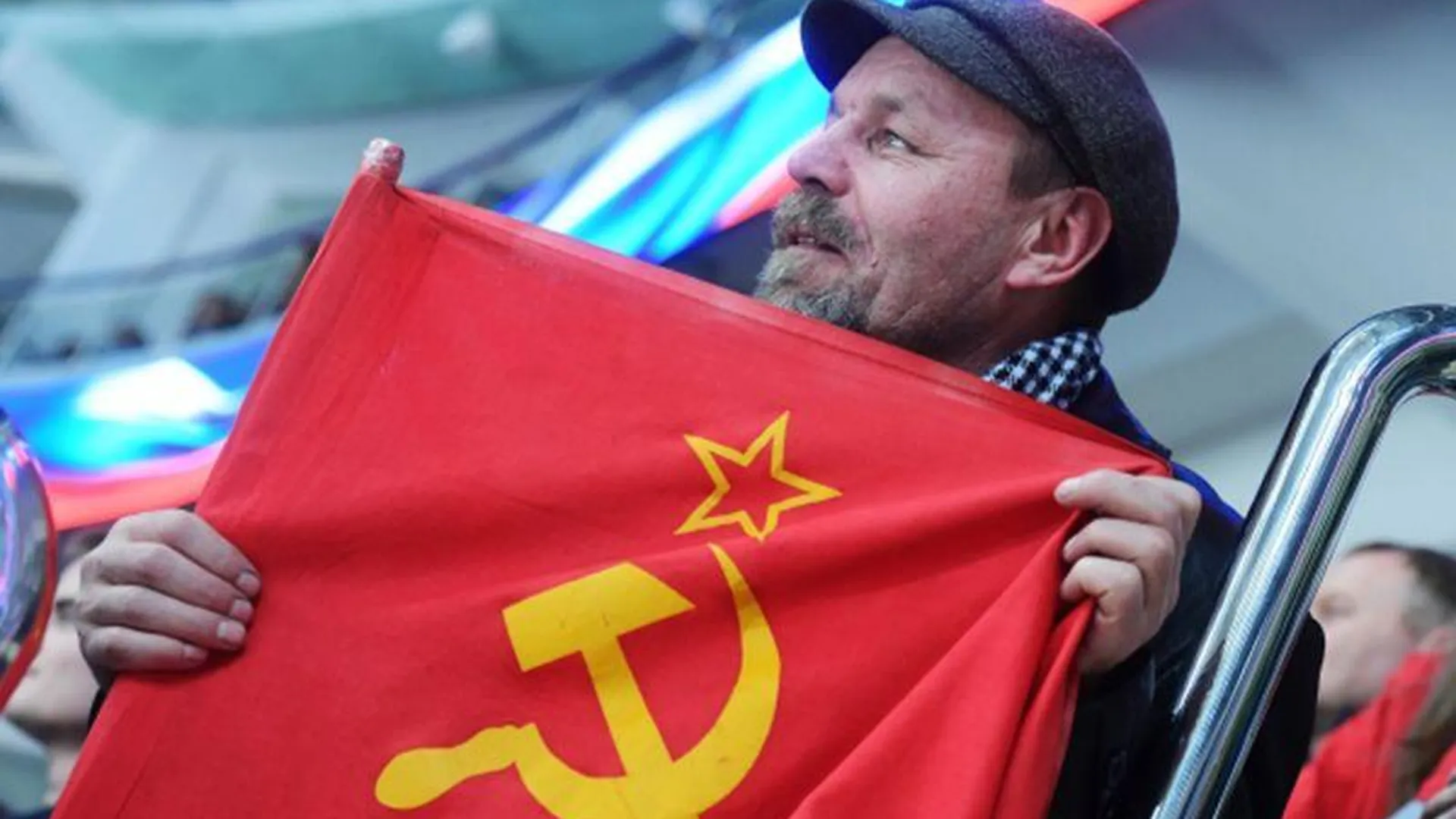 Историк назвал две крупные ошибки, из-за которых распался СССР