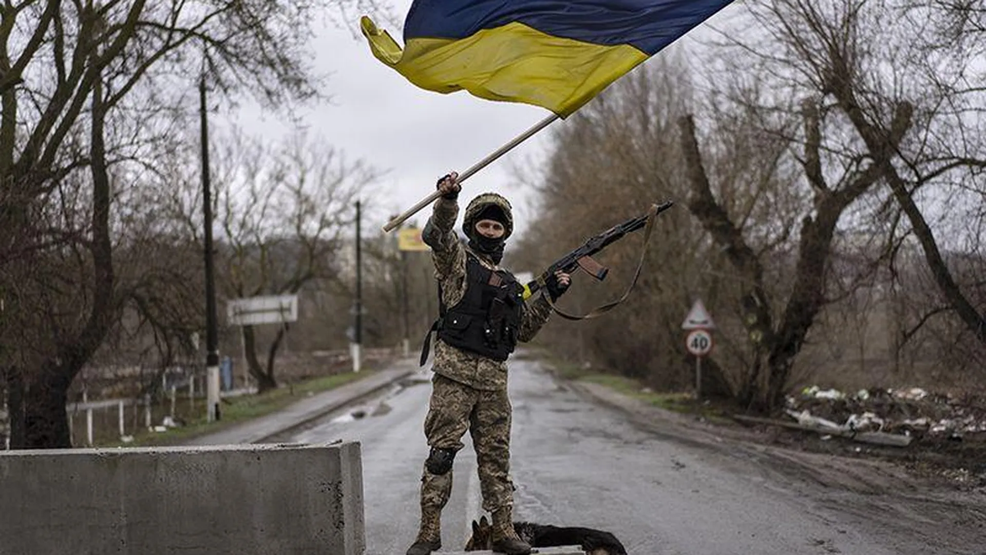«У одного граната падает, а он гогочет»: ветеран ВДВ рассказал, как ведут себя украинские военные в Донбассе