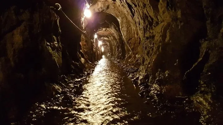 Землетрясение и обвал в кузбасской шахте попали на видео