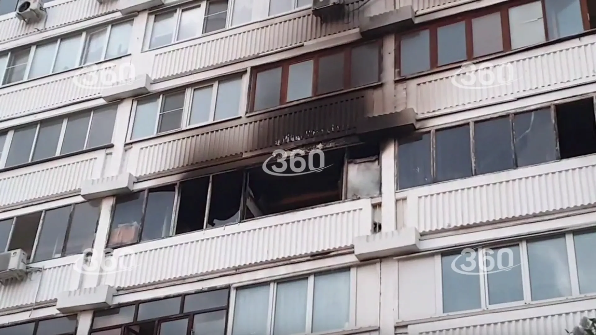 Пожар произошел в квартире на севере Москвы