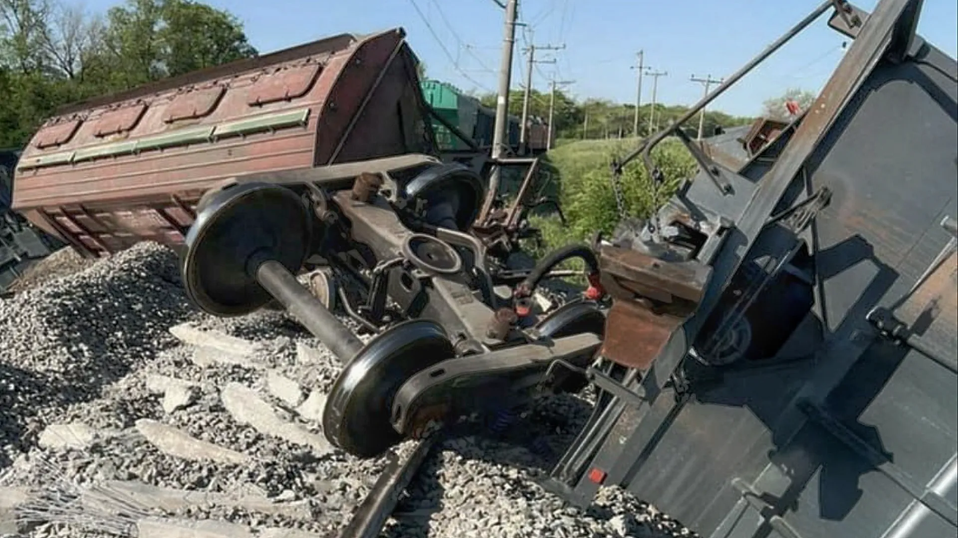 Очевидица рассказала о последствиях взрыва на железной дороге в Крыму