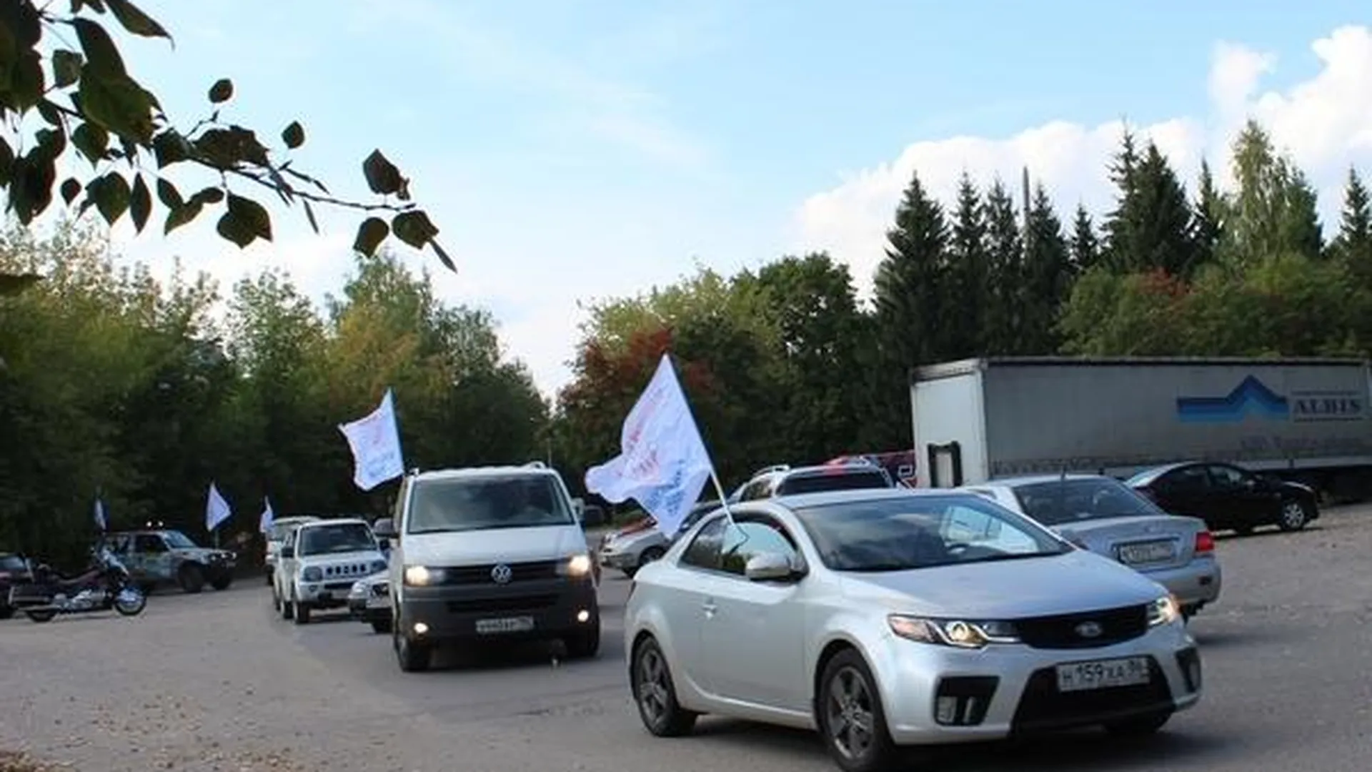 Автопробег «Голосуй за будущее!» стартовал в Коломенском районе