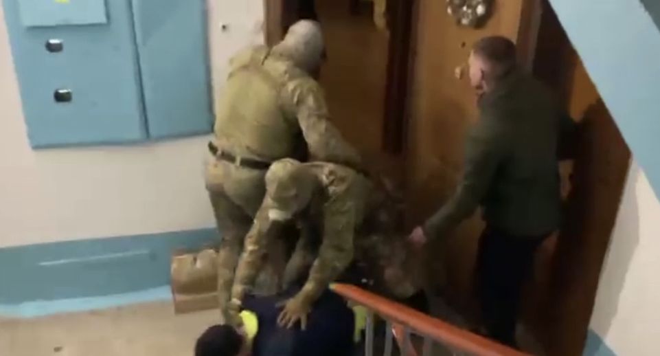 ФСБ задержала инспектора отдела челябинского Ростехнадзора по делу о взятке