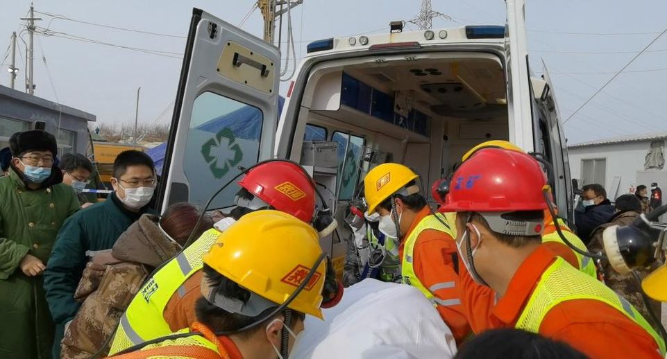 CCTV: число жертв при обрушении трассы в Гуандуне выросло до 24
