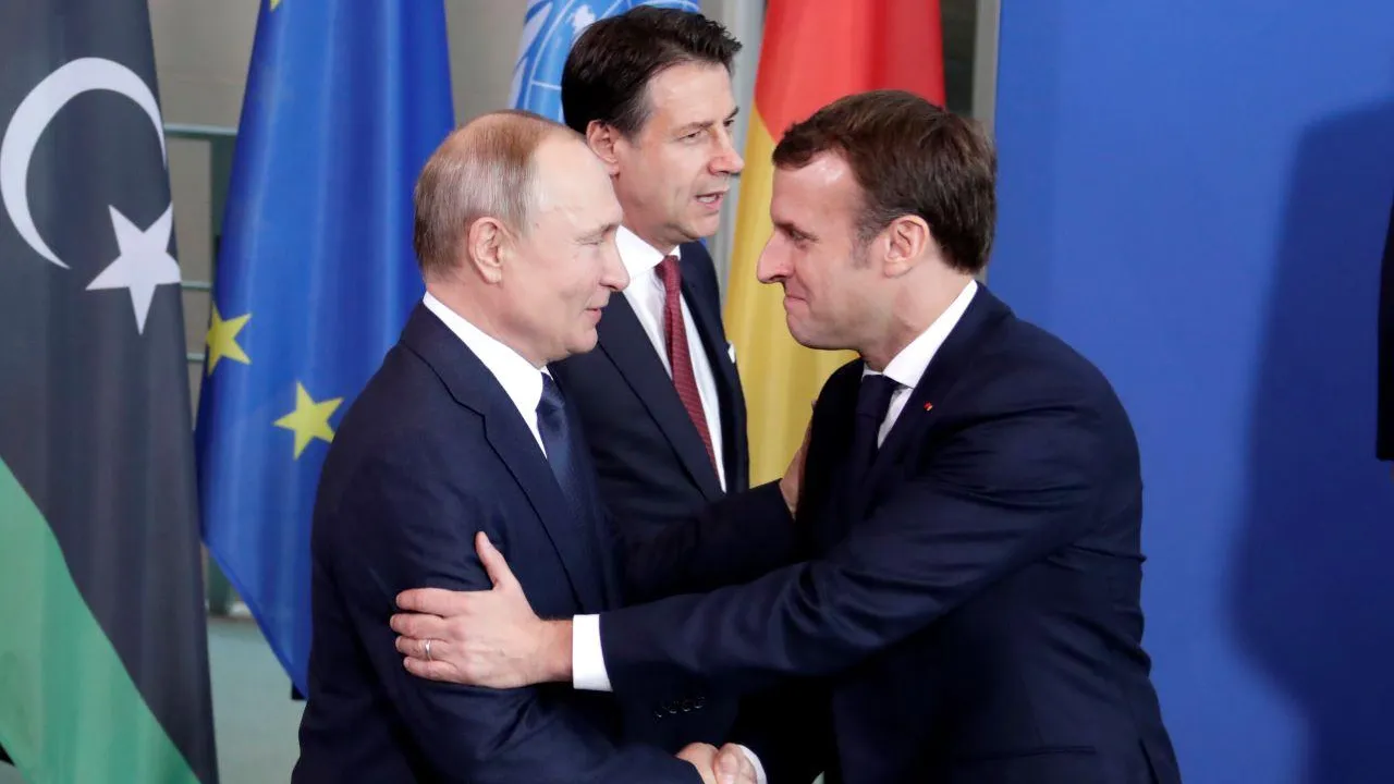 Путин рассказал о взаимоотношениях с президентом Франции Макроном
