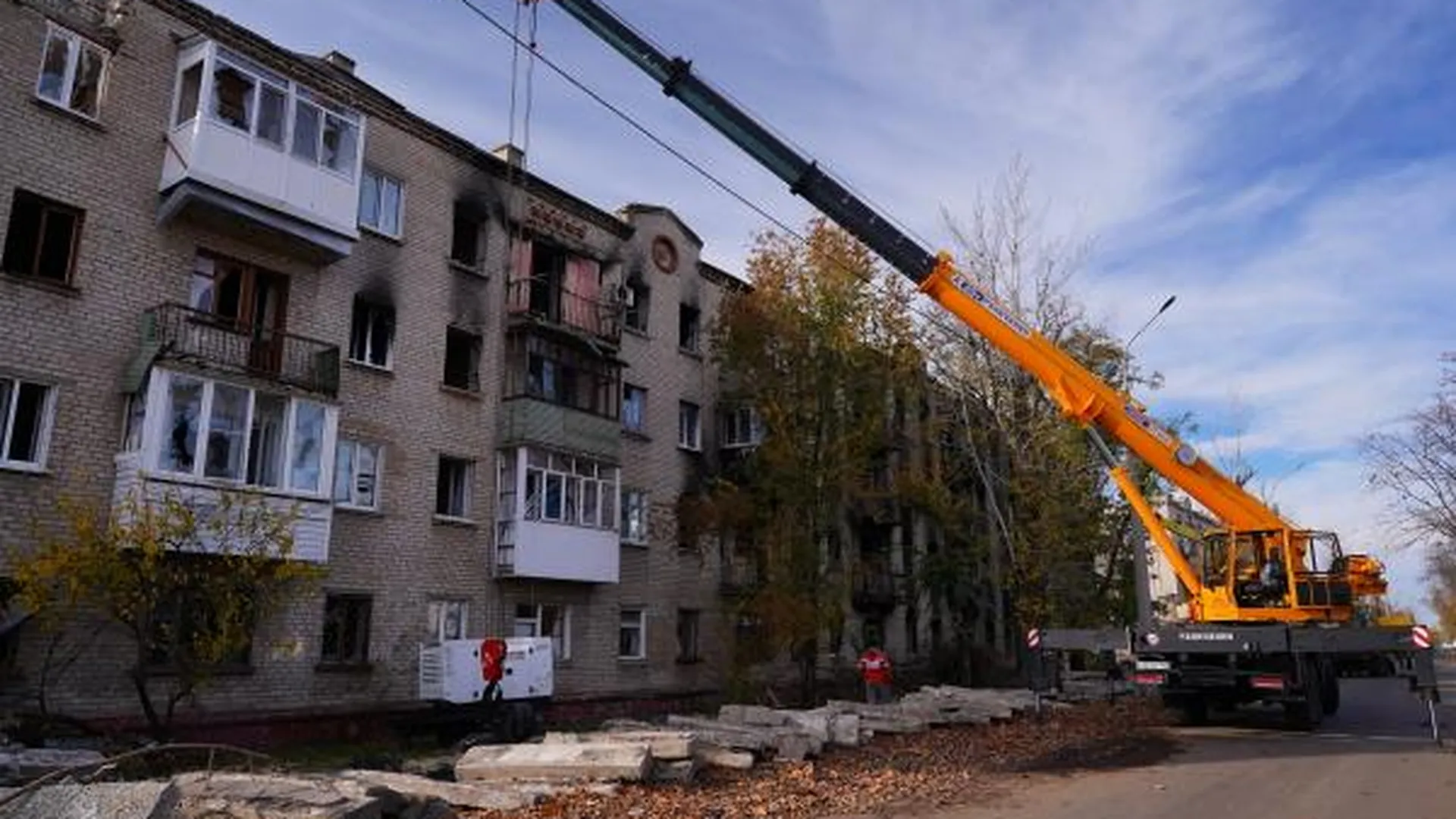 Фейк: жителей ЛНР заставят платить за восстановление разрушенных домов |  360°