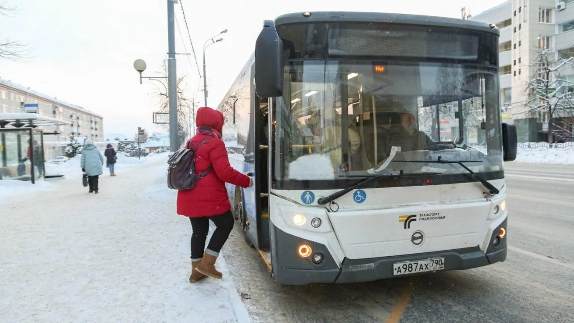 Более 130 подмосковных автобусов вышли на компенсационные маршруты ЦППК в январе