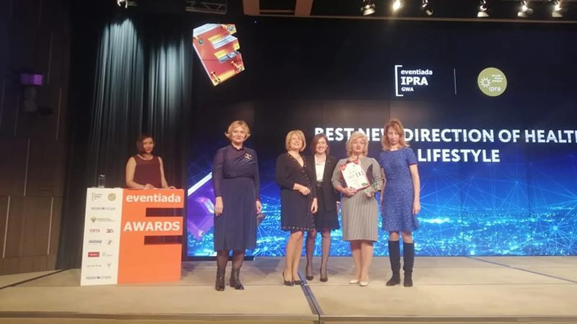 Студенты из Подмосковья стали победителями престижной международной премии благодаря подарку на выпускной 