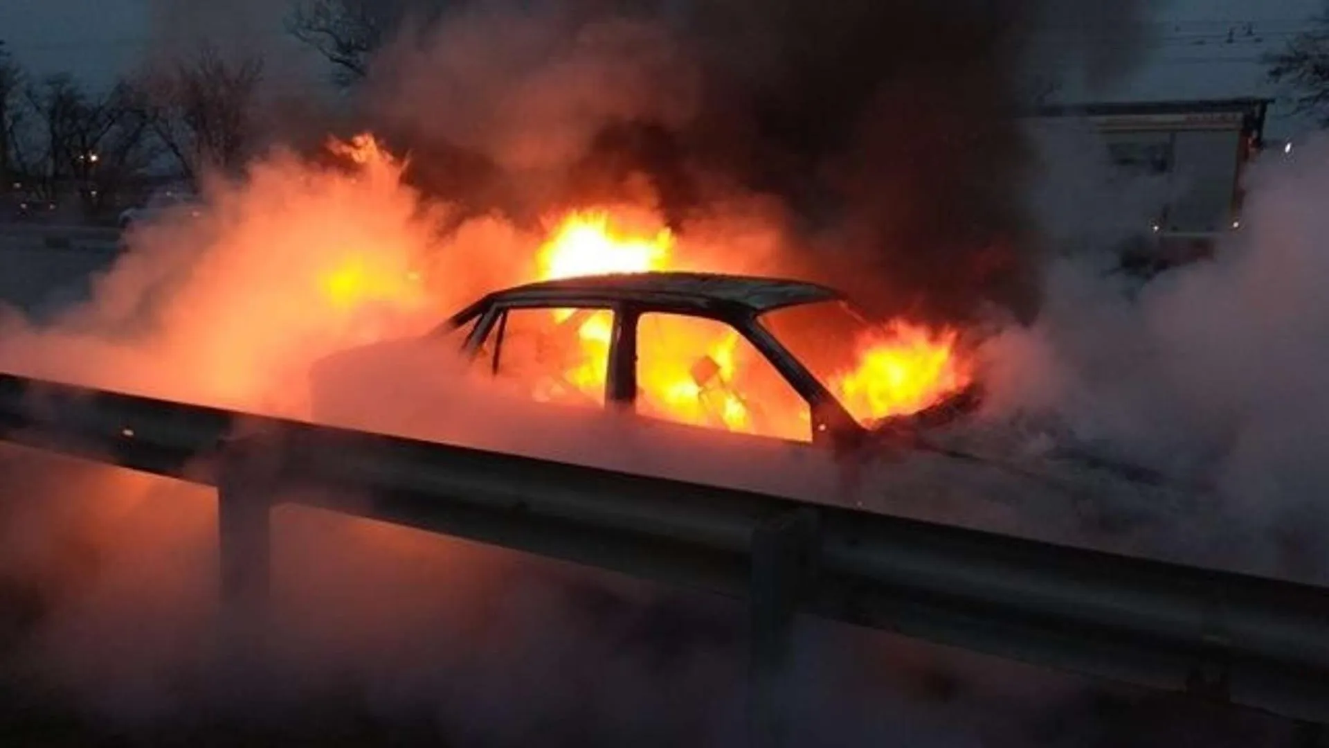Названа причина возгорания BMW с двумя погибшими в Калужской области