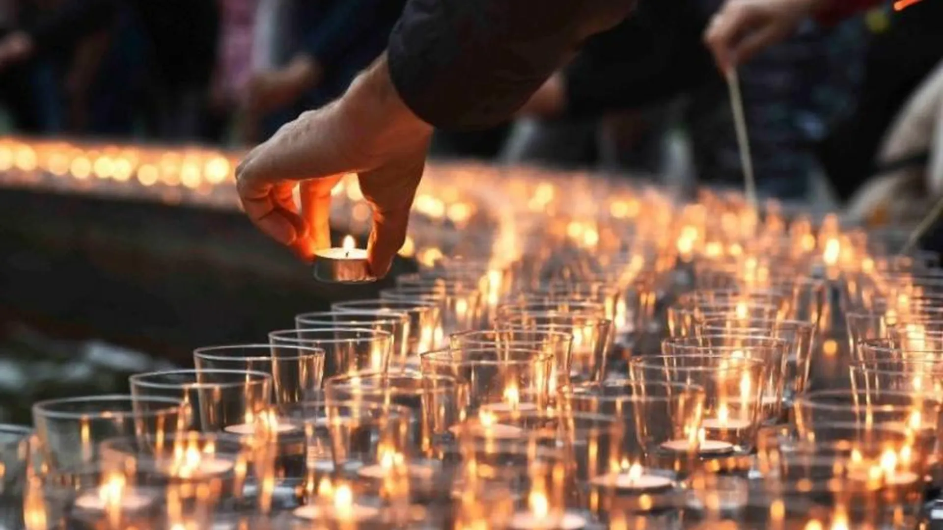 Сто тысяч свечей и самолет на воде: какие мероприятия подготовлены в Подмосковье ко Дню памяти и скорби 