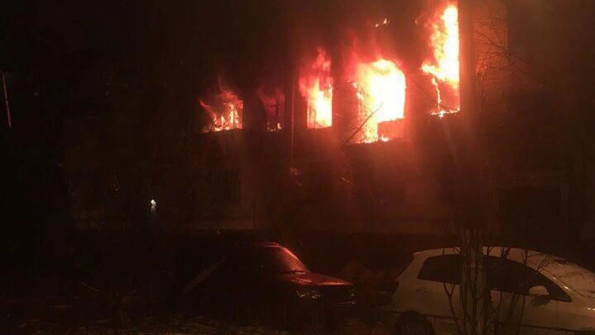 Газ взорвался в жилом доме в Химках