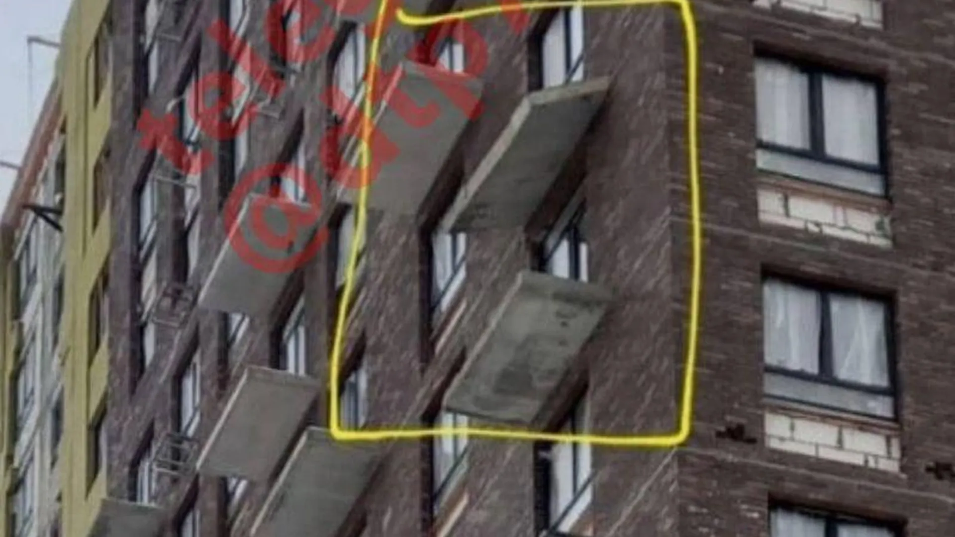 Жителей Видного насторожила деформированная балконная плита в одной из новостроек