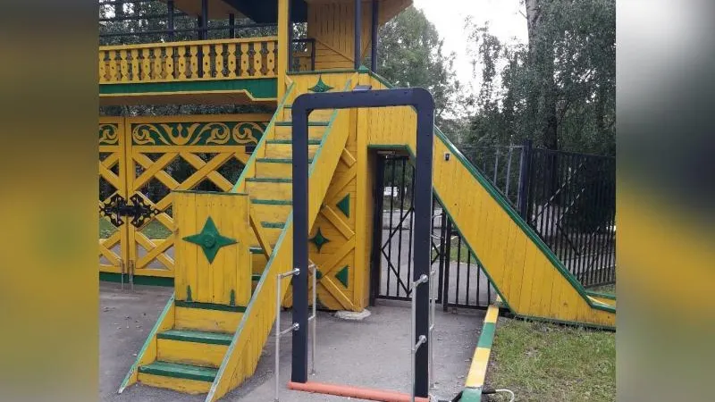 Жителей Подмосковья позабавил установленный в детском саду металлодетектор 