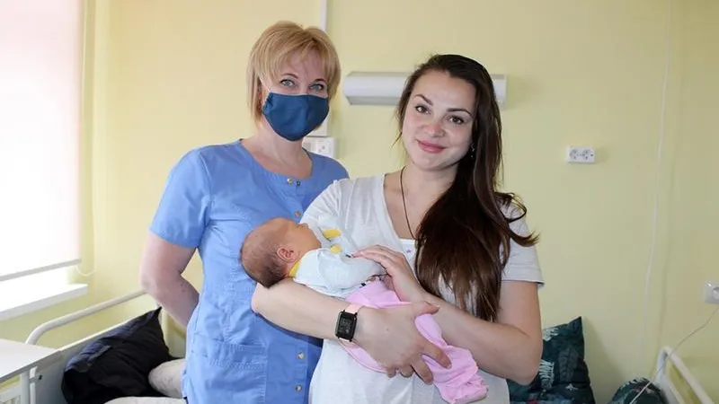 Семейная пара врачей с диагнозом «бесплодие» стали родителями второй раз