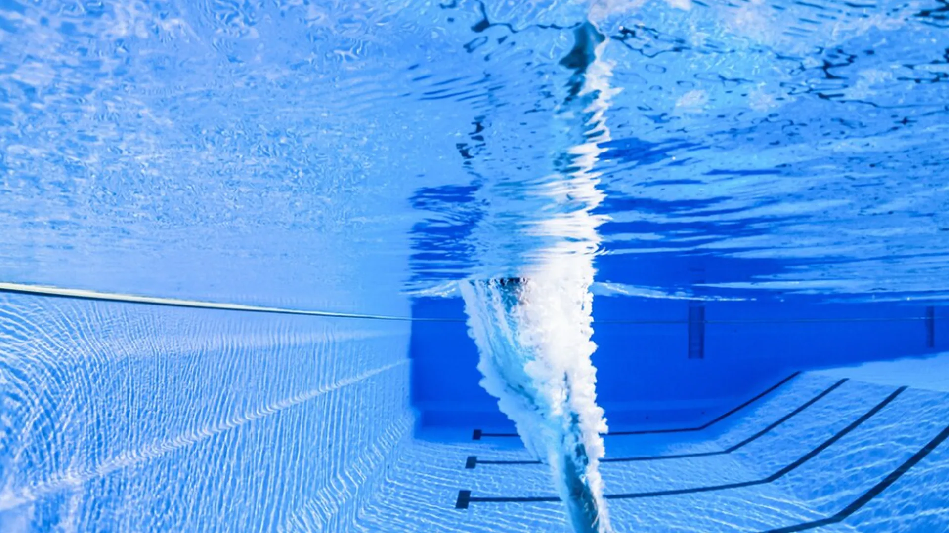 Семилетний мальчик утонул в бассейне фитнес-клуба в Казани