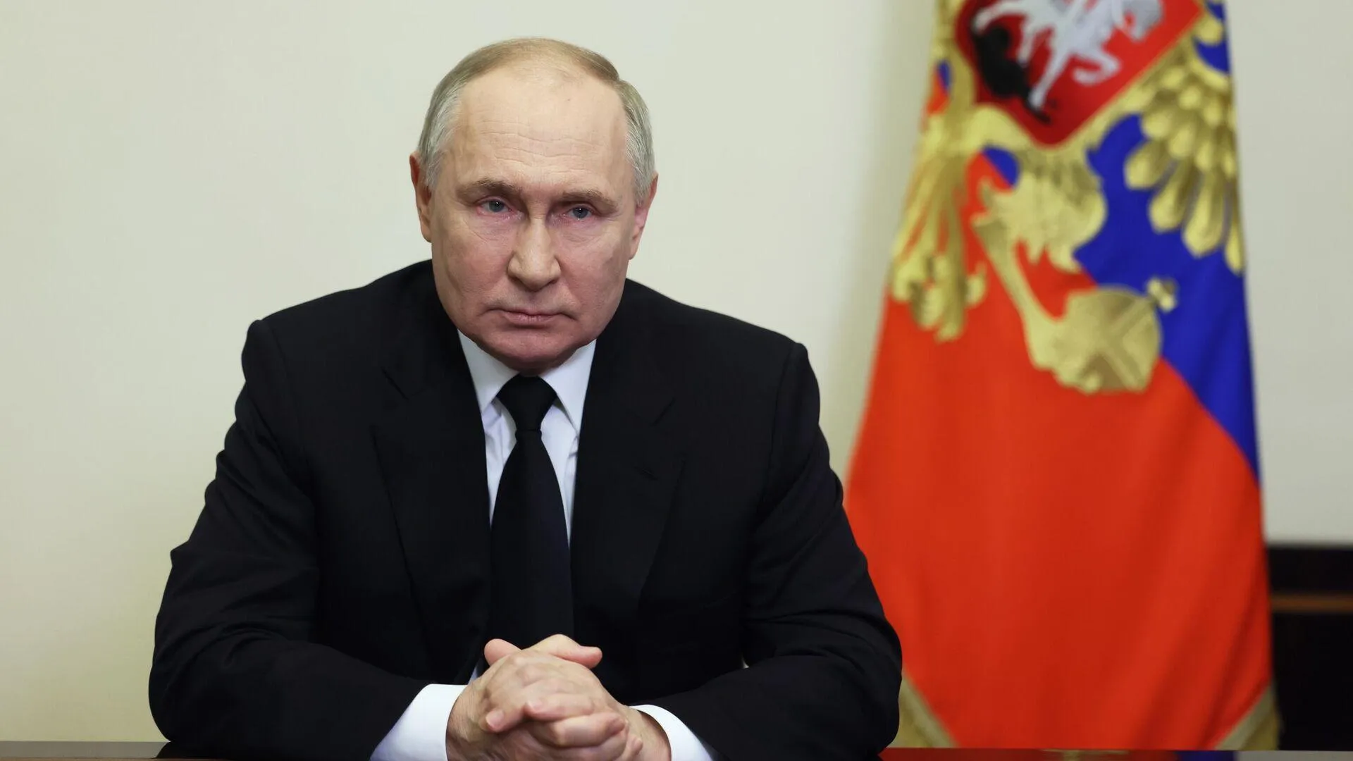 Путин призвал всю систему публичной власти работать четко