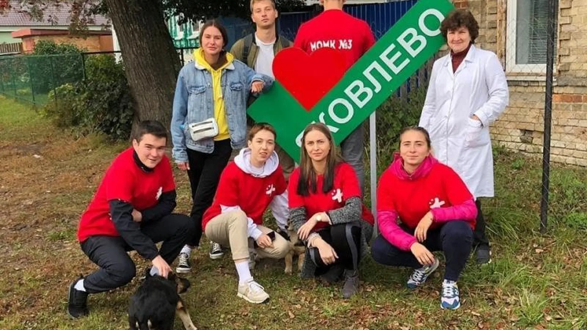 Кто такие волонтеры-медики и как они помогают жителям Московской области быть здоровыми 