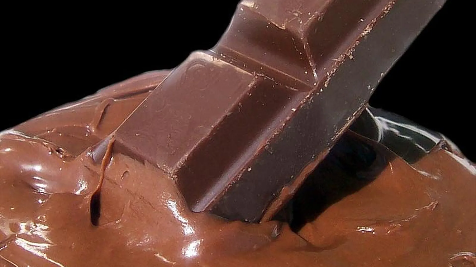 Ученые: черный шоколад укрепляет сердце и защищает от сахарного диабета