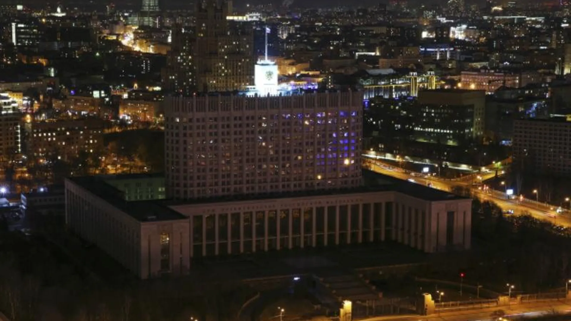 В 1,6 тысячи зданий в Москве отключат свет в рамках акции «Час Земли»