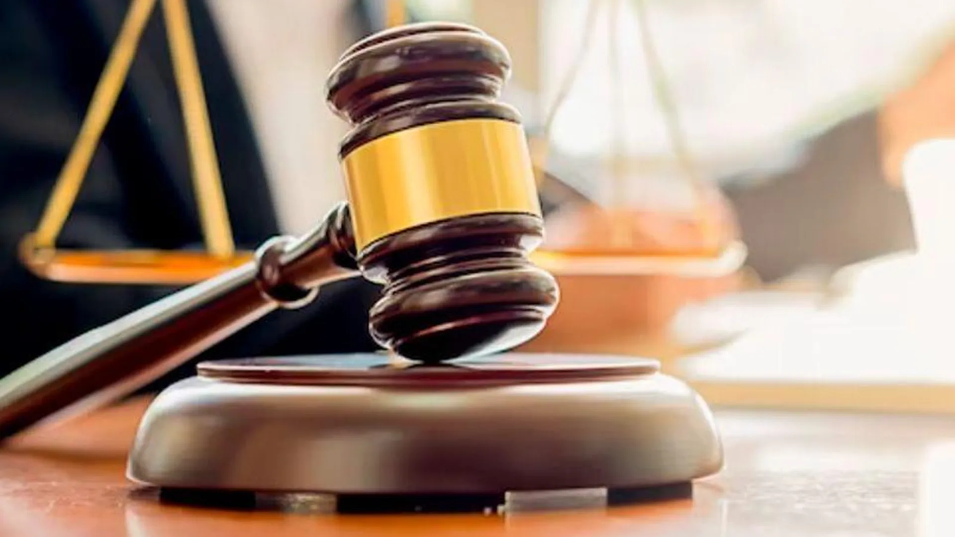 «Без поблажек»: юрист оценил наказание мужчины, который хотел взорвать здание суда в Подмосковье
