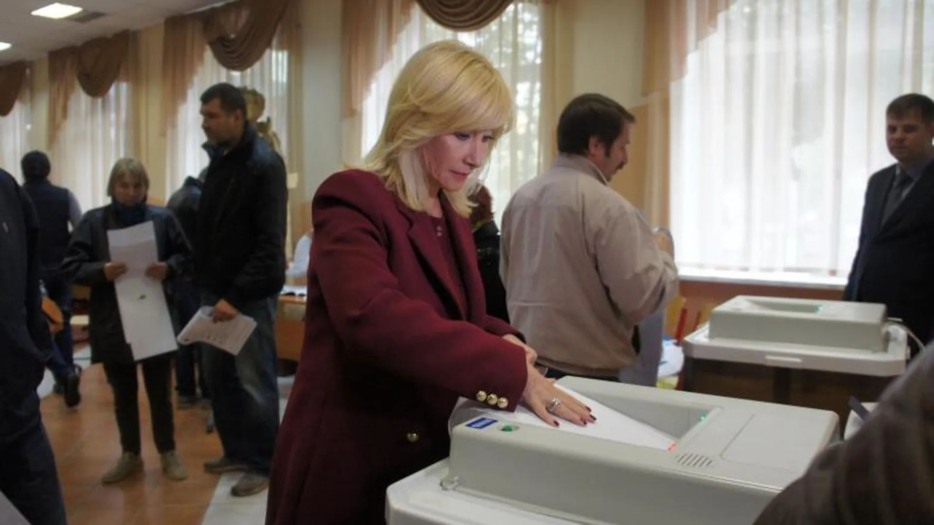 Детский омбудсмен Пушкина отдала голос на выборах в Одинцове