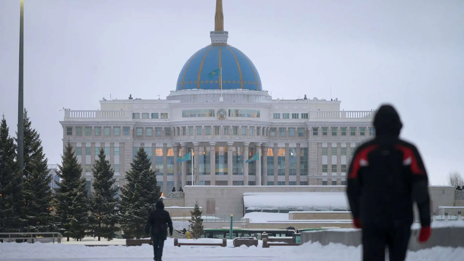 Парламент Казахстана отменил согласование внешней и внутренней политики с Назарбаевым