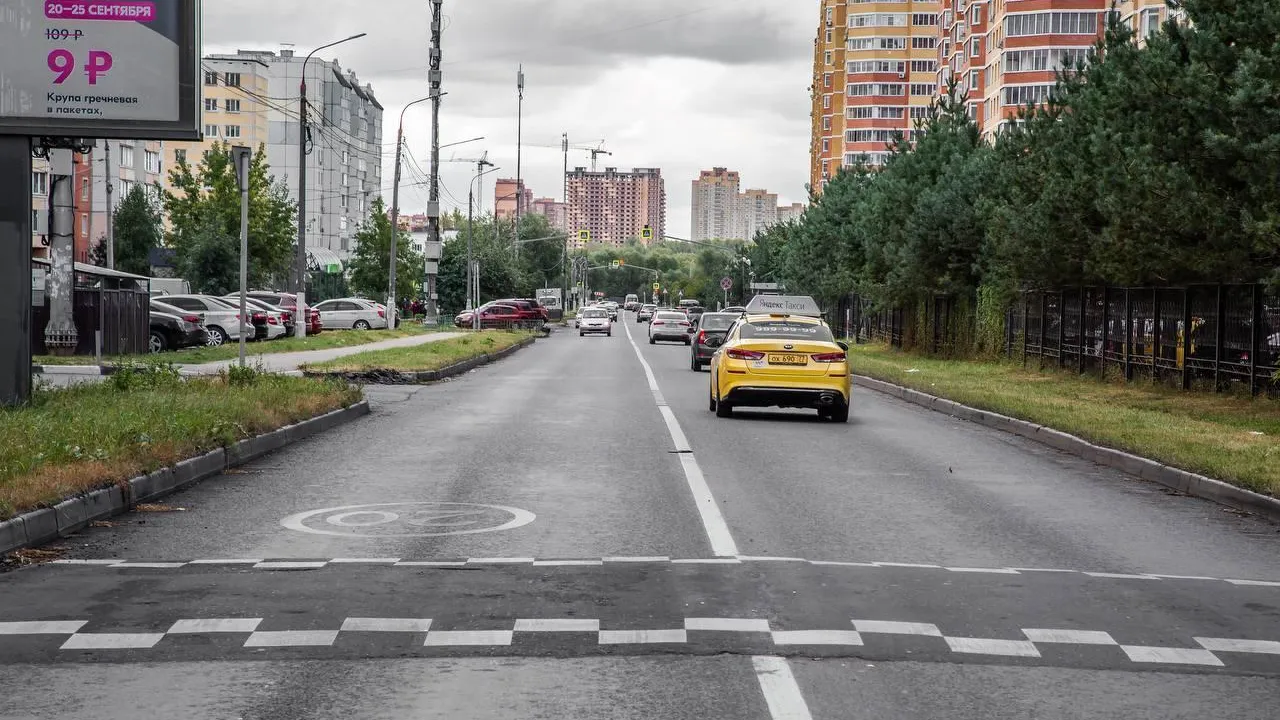 Лежачие полицейские» обновили на дорогах в 8 округах Подмосковья | 360°