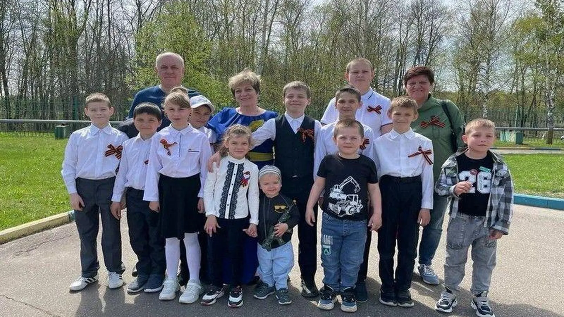 Спасибо ветеранам за будущее: рассказываем, как дети из Донбасса отпраздновали День победы в новых подмосковных семьях 