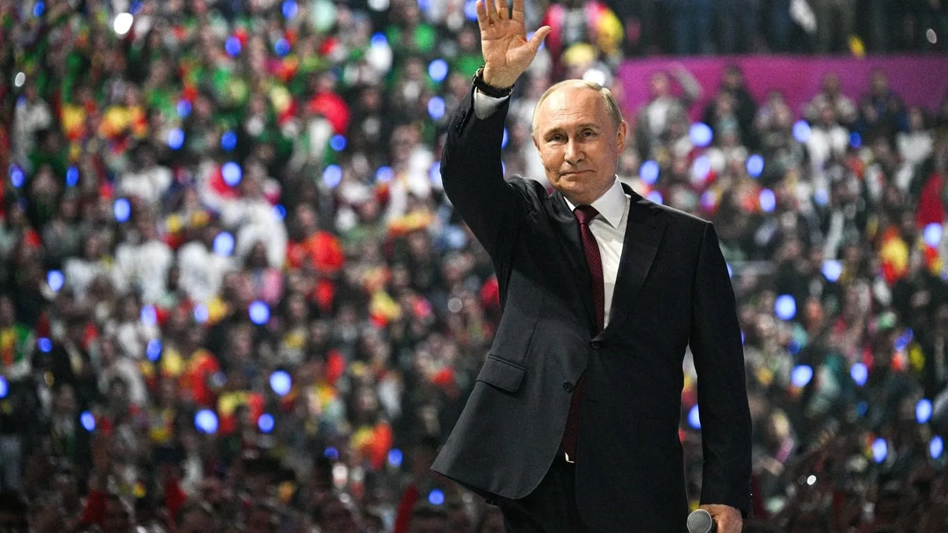 Песков: оскорбления в адрес Путина не красят Байдена