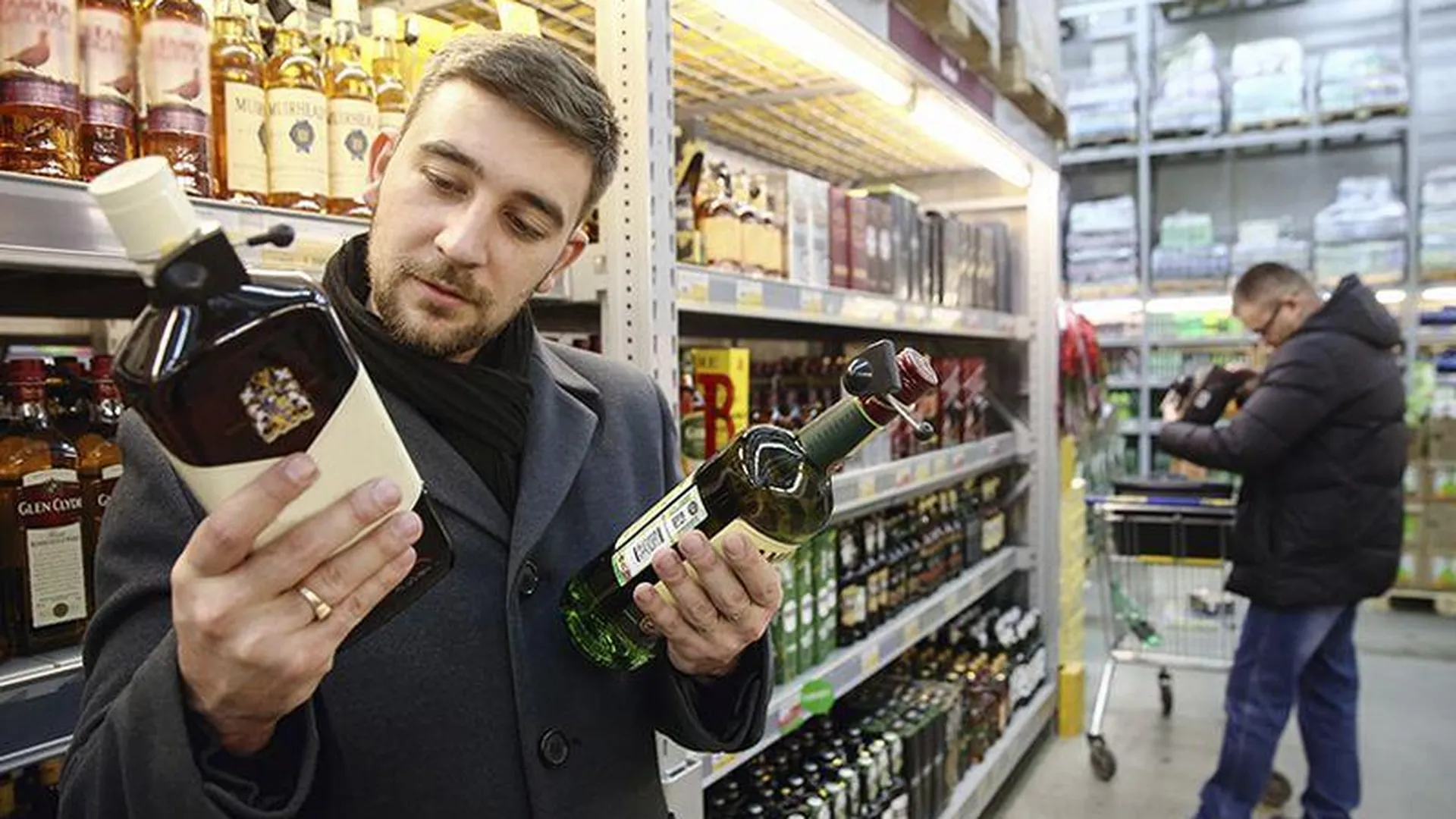 Эксперт рассказал, какой алкоголь пьют россияне