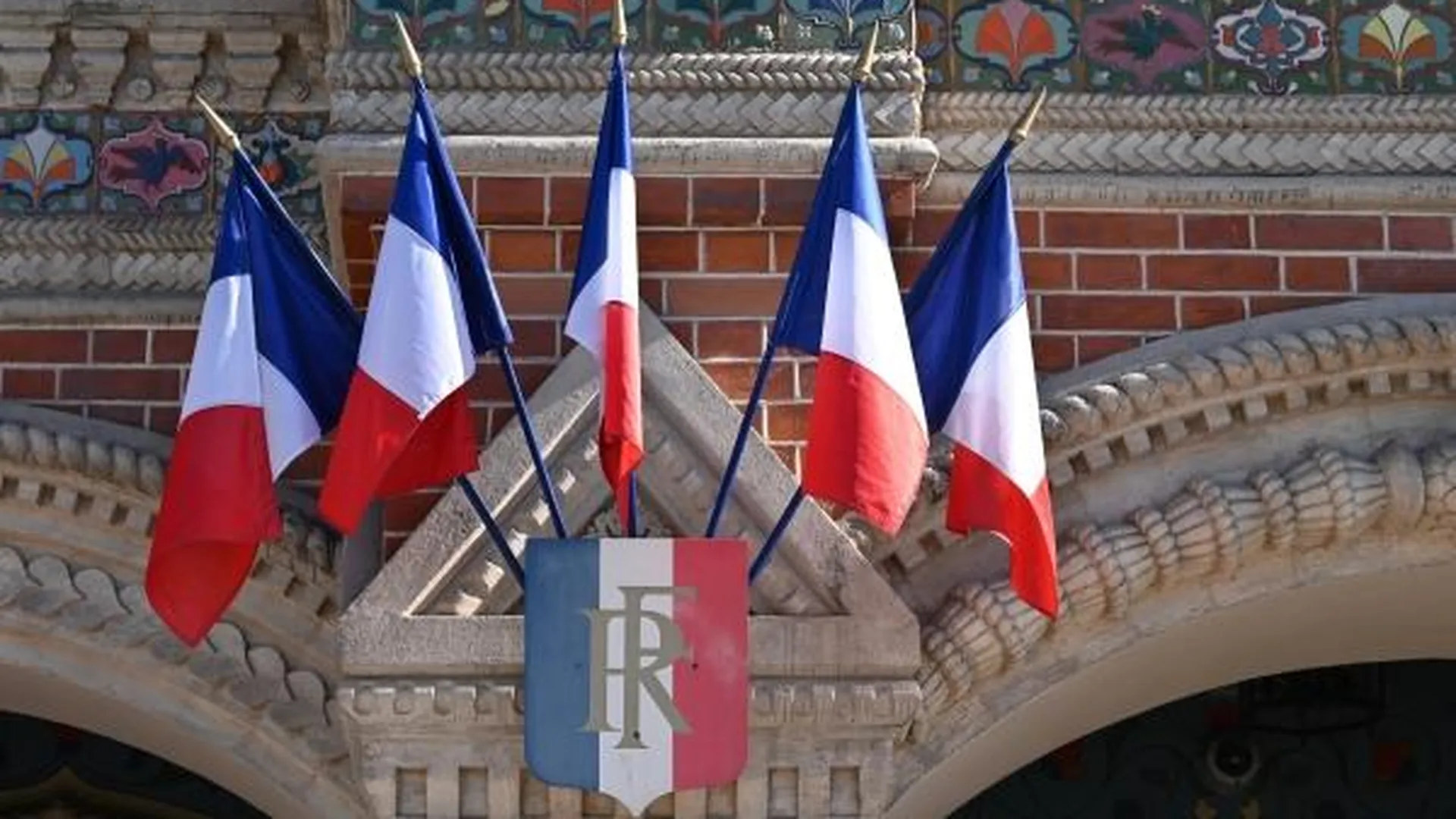 Кредитный рейтинг Франции понижен в силу увеличивающегося бюджетного дефицита