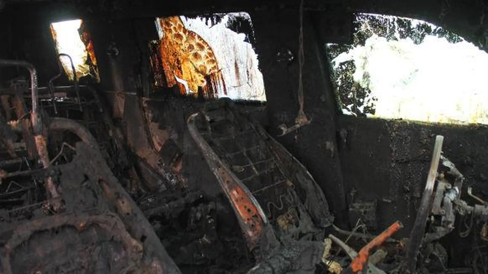 Мужчина сгорел в собственной Audi в Раменском районе