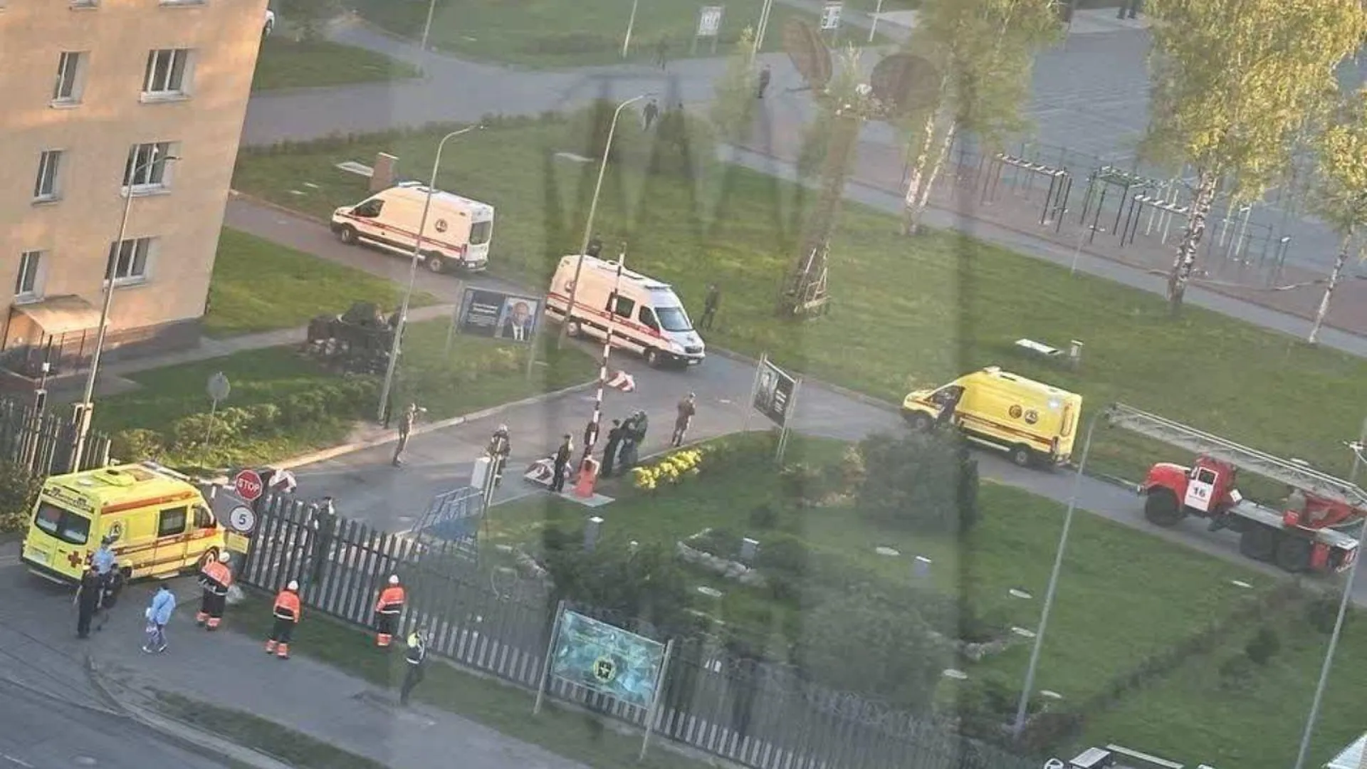 В здании военной академии в Петербурге произошел взрыв: есть пострадавшие