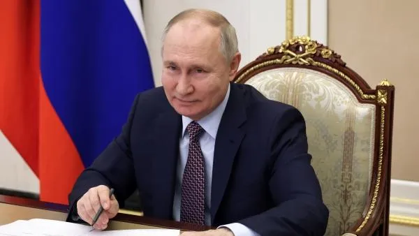 Путин: внешний долг России сократился примерно на треть
