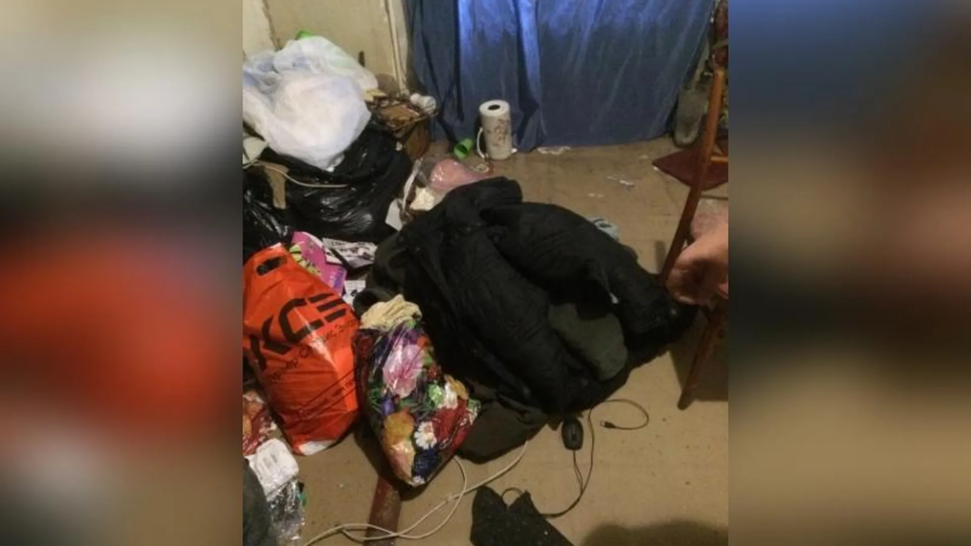 Многодетную мать обвинили в том, что она превратила в помойку съемную квартиру в Яхроме